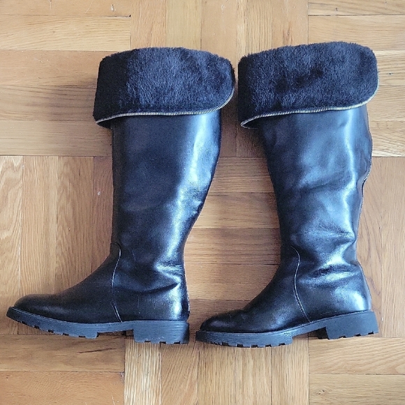 JustFab Black Fleece-Lined Winter Boots - Picture 7 of 9